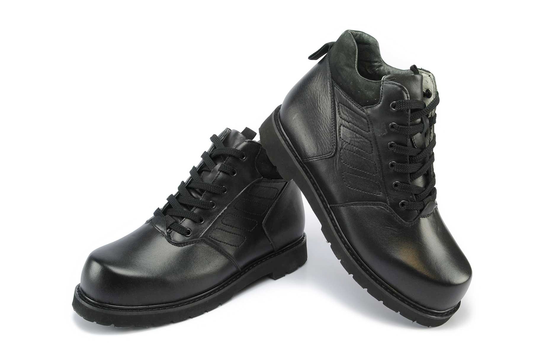 9951 Men's Extra-Depth Orthopedic Chukka Boot