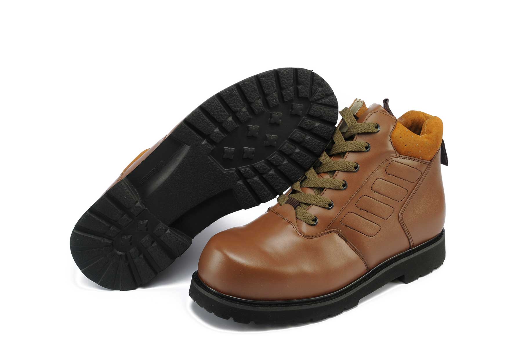 9951 Men's Extra-Depth Orthopedic Chukka Boot
